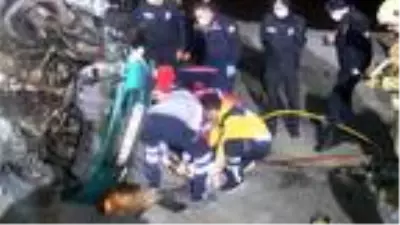 AVCILAR'DA OTOMOBİL TAKLA ATTI: 1 YARALI AVCILAR'DA OTOMOBİL TAKLA ATTI: 1 YARALI