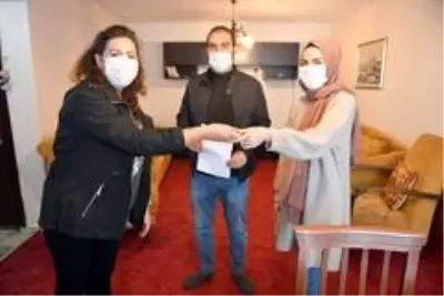 Ev aldıktan sonra depreme yakalandılar...Evleri hasar alan çift için duygulandıran destek Ev aldıktan sonra depreme yakalandılar...Evleri hasar alan çift için duygulandıran destek