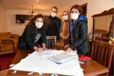 Ev aldıktan sonra depreme yakalandılar...Evleri hasar alan çift için duygulandıran destek Ev aldıktan sonra depreme yakalandılar...Evleri hasar alan çift için duygulandıran destek