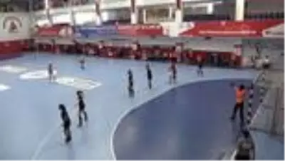 Hentbol: Kadınlar EHF Avrupa Kupası - Muratpaşa Belediyespor: 40 - KHF Ferizaj: 15 Hentbol: Kadınlar EHF Avrupa Kupası - Muratpaşa Belediyespor: 40 - KHF Ferizaj: 15