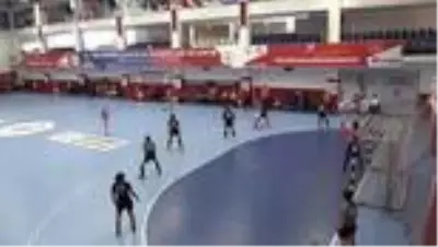 Hentbol: Kadınlar EHF Avrupa Kupası - Muratpaşa Belediyespor: 40 - KHF Ferizaj: 15 Hentbol: Kadınlar EHF Avrupa Kupası - Muratpaşa Belediyespor: 40 - KHF Ferizaj: 15