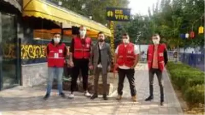 Kulalı kardeşler, mekanını depremzedeler ve AFAD için açtı Kulalı kardeşler, mekanını depremzedeler ve AFAD için açtı