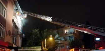 Son Dakika | Maltepe'de üç katlı binada çıkan yangında can pazarı: 15 kişi kurtarıldı