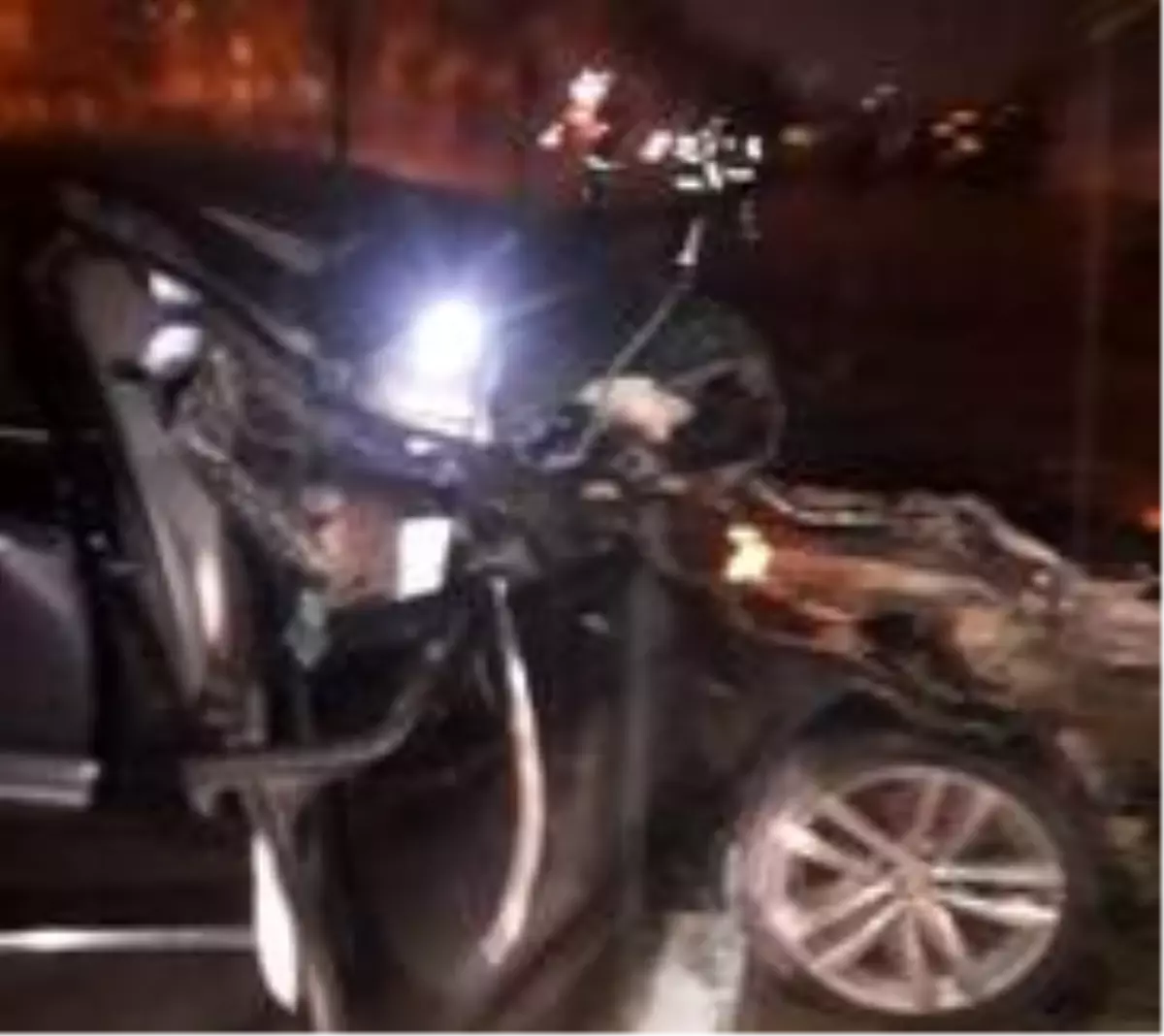Son dakika: Orhaneli Belediye Başkanı, trafik kazasında yaralandı