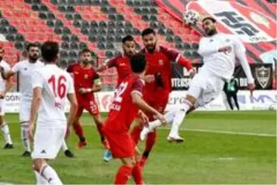 TFF 2. Lig: Turgutluspor: 2 GMG Kastamonuspor: 1 TFF 2. Lig: Turgutluspor: 2 GMG Kastamonuspor: 1