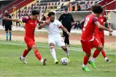TFF 2. Lig: Turgutluspor: 2 GMG Kastamonuspor: 1 TFF 2. Lig: Turgutluspor: 2 GMG Kastamonuspor: 1