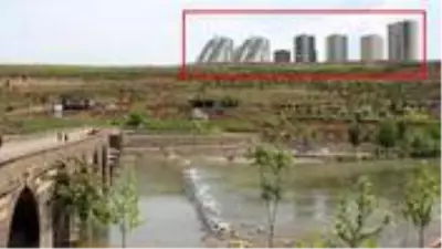 Karaloğlu'ndan Kırklar Dağı'nı imara açanlara tepki: Burunlarından fitil fitil getirmezsem valilik yapmam Karaloğlu'ndan Kırklar Dağı'nı imara açanlara tepki: Burunlarından fitil fitil getirmezsem valilik yapmam