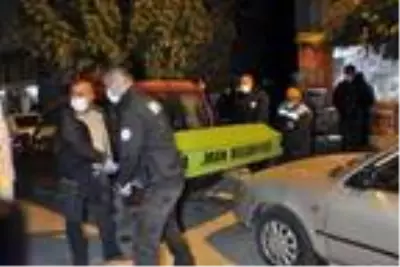 Arkadaşlarıyla alkol alırken çıkan kavgada bıçaklanarak öldürüldü