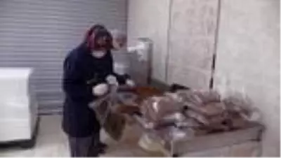 Bal peteklerinden üretilen 'arı ekmeği' talep görüyor Bal peteklerinden üretilen 'arı ekmeği' talep görüyor