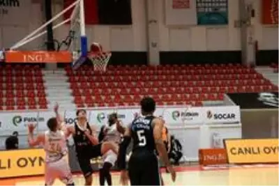 Basketbol Süper Ligi: Aliağa Petkim Spor: 82 - Beşiktaş : 72 Basketbol Süper Ligi: Aliağa Petkim Spor: 82 - Beşiktaş : 72