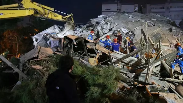 Çevre ve Şehircilik Bakanlığı: Deprem için toplanan deprem vergilerinin 8 katı fazla harcadık