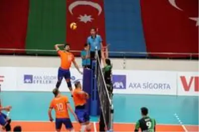 Efeler Ligi: Bingöl Solhan Spor: 3 İstanbul BBSK: 1 Efeler Ligi: Bingöl Solhan Spor: 3 İstanbul BBSK: 1