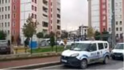 Son dakika haber | Eski kız arkadaşını silah zoruyla alıkoyduğu iddia edilen kişi yakalandı Son dakika haber | Eski kız arkadaşını silah zoruyla alıkoyduğu iddia edilen kişi yakalandı