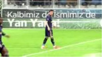 Fenerbahçe, Fatih Karagümrük ile 3-3 berabere kaldı Fenerbahçe, Fatih Karagümrük ile 3-3 berabere kaldı