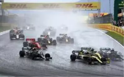 Formula 1 DHL Türkiye Grand Prix'sini Hamilton kazandı Formula 1 DHL Türkiye Grand Prix'sini Hamilton kazandı