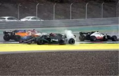 Formula 1 DHL Türkiye Grand Prix'sini Hamilton kazandı Formula 1 DHL Türkiye Grand Prix'sini Hamilton kazandı