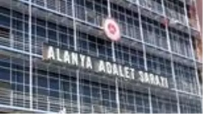 Girdikleri bahçeden 7 bin TL değerinde avokado çalan 3 şüpheli yakalandı Girdikleri bahçeden 7 bin TL değerinde avokado çalan 3 şüpheli yakalandı