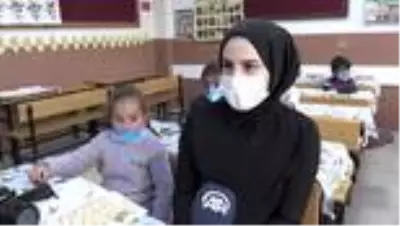 Son dakika haberleri: Köy çocuklarını geleceğe hazırlayan fedakar öğretmenler, köylülerin de gönlüne dokunuyor (1) Son dakika haberleri: Köy çocuklarını geleceğe hazırlayan fedakar öğretmenler, köylülerin de gönlüne dokunuyor (1)