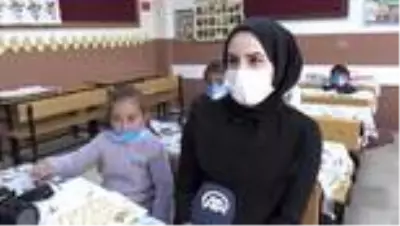 Son dakika haberleri: Köy çocuklarını geleceğe hazırlayan fedakar öğretmenler, köylülerin de gönlüne dokunuyor (1) Son dakika haberleri: Köy çocuklarını geleceğe hazırlayan fedakar öğretmenler, köylülerin de gönlüne dokunuyor (1)