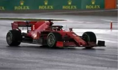Lewis Hamilton, İstanbul'da şampiyonluğunu ilan etti Lewis Hamilton, İstanbul'da şampiyonluğunu ilan etti
