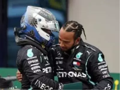 Lewis Hamilton, İstanbul'da şampiyonluğunu ilan etti Lewis Hamilton, İstanbul'da şampiyonluğunu ilan etti