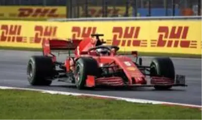 Lewis Hamilton, İstanbul'da şampiyonluğunu ilan etti Lewis Hamilton, İstanbul'da şampiyonluğunu ilan etti