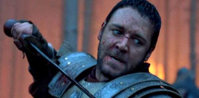 Russell Crowe kimdir? Russell Crowe nereli? Russell Crowe filmlerinelerdir?