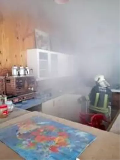 Seydikemer'de iş yeri yangını Seydikemer'de iş yeri yangını