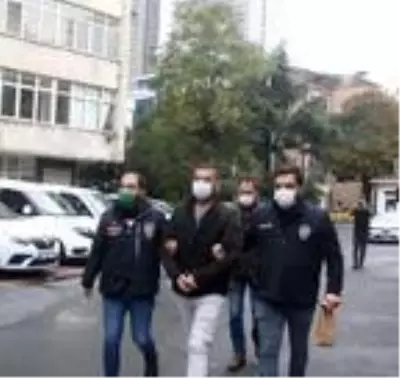 Silivri'de karı-koca cinayeti: Eski koca adliyeye sevk edildi Silivri'de karı-koca cinayeti: Eski koca adliyeye sevk edildi