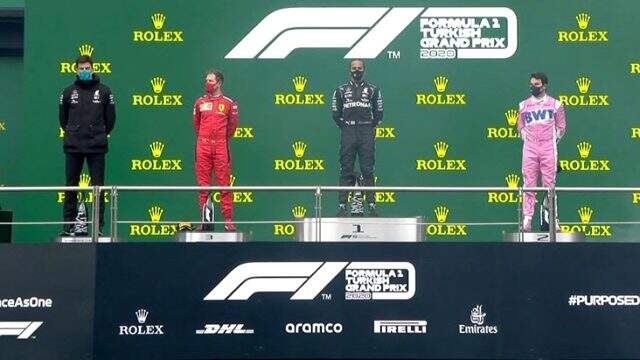 Son Dakika: İstanbul Grand Prix'sinde sezonun şampiyonu Hamilton oldu! Schumacher'in rekorunu egale etti Son Dakika: İstanbul Grand Prix'sinde sezonun şampiyonu Hamilton oldu! Schumacher'in rekorunu egale etti