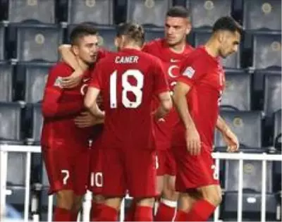 UEFA Uluslar Ligi: Türkiye: 2 - Rusya: 1 (İlk yarı)
