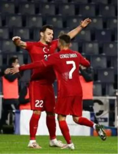 UEFA Uluslar Ligi: Türkiye: 2 - Rusya: 1 (İlk yarı)