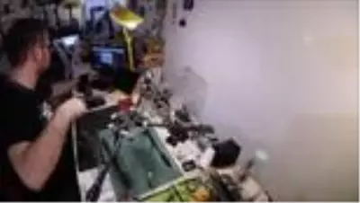 Üniversite öğrencisi, fidan dikimi için kullanılması amacıyla drone tasarladı Üniversite öğrencisi, fidan dikimi için kullanılması amacıyla drone tasarladı