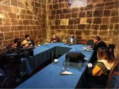Başkan Tanğlay gazetecilerle bir araya geldi Başkan Tanğlay gazetecilerle bir araya geldi