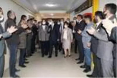 DEVA Partisi Genel Başkanı Babacan, il kongresi için Van'da DEVA Partisi Genel Başkanı Babacan, il kongresi için Van'da