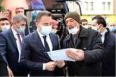 DEVA Partisi Genel Başkanı Babacan, il kongresi için Van'da DEVA Partisi Genel Başkanı Babacan, il kongresi için Van'da