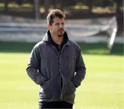 'En büyük hedefim bu sezon şampiyon olmak' diyen Emre'den Galatasaray'a gönderme 'En büyük hedefim bu sezon şampiyon olmak' diyen Emre'den Galatasaray'a gönderme