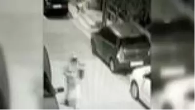 Evlerden çaldığı ayakkabıları komşu illerde satan zanlı tutuklandı Evlerden çaldığı ayakkabıları komşu illerde satan zanlı tutuklandı