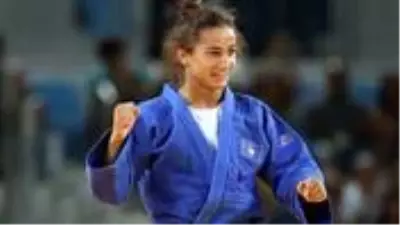 G.Saray'ın Olimpiyat şampiyonu judocusu Kelmendi madalyasını kanserli çocuklar için satıyor G.Saray'ın Olimpiyat şampiyonu judocusu Kelmendi madalyasını kanserli çocuklar için satıyor