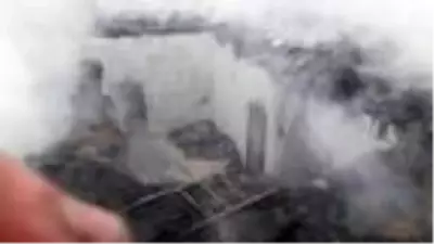 Gece çıkan yangın evsiz bıraktı