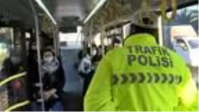İstanbul'da toplu taşıma araçlarına koronavirüs denetimi (1) İstanbul'da toplu taşıma araçlarına koronavirüs denetimi (1)