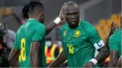 Kamerun'un Mozambik'i 2-0 yendiği maçta Beşiktaşlı Aboubakar fileleri havalandırdı Kamerun'un Mozambik'i 2-0 yendiği maçta Beşiktaşlı Aboubakar fileleri havalandırdı