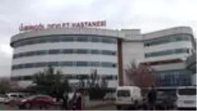 Kovid-19'u yenen hemşireden uyarı: 'Boğularak ölmek istemiyoruz, diyen çok hastamız oluyor' Kovid-19'u yenen hemşireden uyarı: 'Boğularak ölmek istemiyoruz, diyen çok hastamız oluyor'