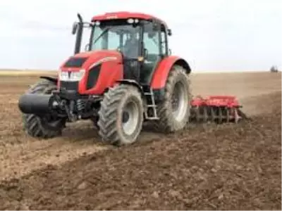 Mardin Ovasında buğday ekimi başladı Mardin Ovasında buğday ekimi başladı
