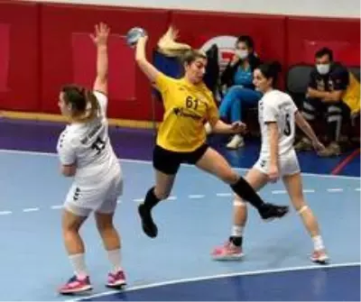 Muratpaşa Belediyespor, Avrupa'da tur atladı Muratpaşa Belediyespor, Avrupa'da tur atladı