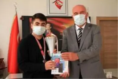 Satrançla hayata yeni hamle atmayı öğreniyorlar Satrançla hayata yeni hamle atmayı öğreniyorlar