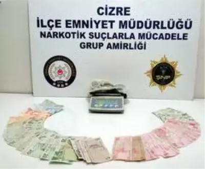 Şırnak'ta kaçakçılık operasyonu: 47 gözaltı Şırnak'ta kaçakçılık operasyonu: 47 gözaltı