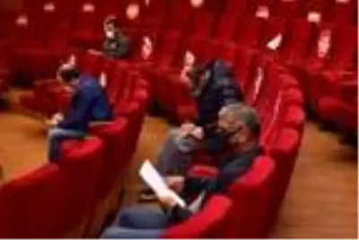 Tuzla'da 10 kişi daha iş sahibi oldu Tuzla'da 10 kişi daha iş sahibi oldu