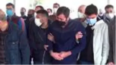 Yozgat'daki kazada hayatını kaybeden polis memuru toprağa verildi Yozgat'daki kazada hayatını kaybeden polis memuru toprağa verildi