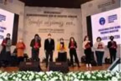 1'inci Uluslararası Edebiyat ve Şiir Günleri'nin açılışı yapıldı 1'inci Uluslararası Edebiyat ve Şiir Günleri'nin açılışı yapıldı
